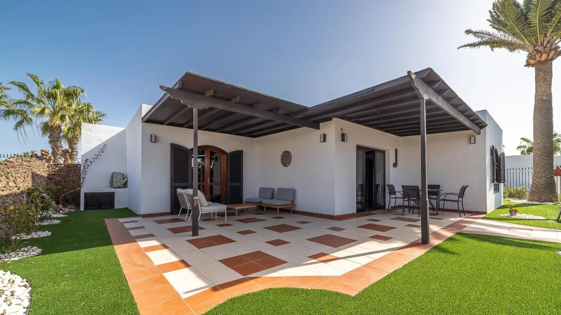 Vv Makita By Hh Villa Playa Blanca  Spain